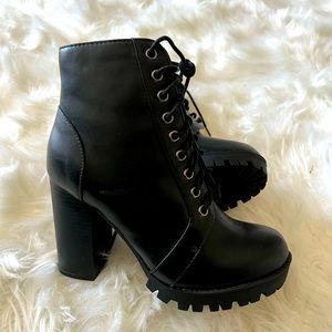Brand New black boots with heel!